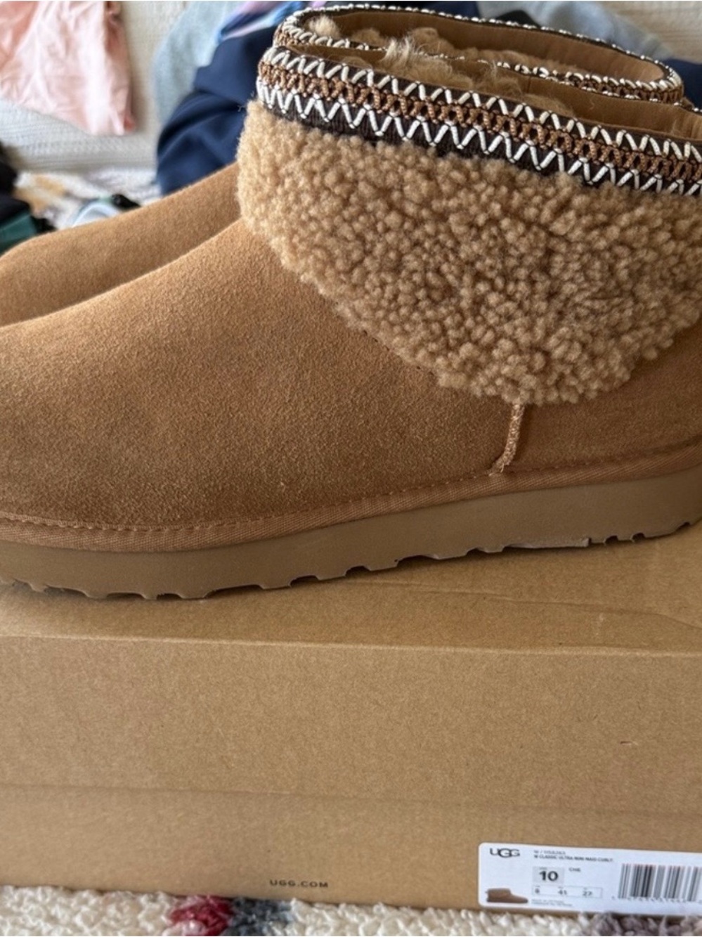 UGG Chestnut Suede Short Shearling Cuff Boot